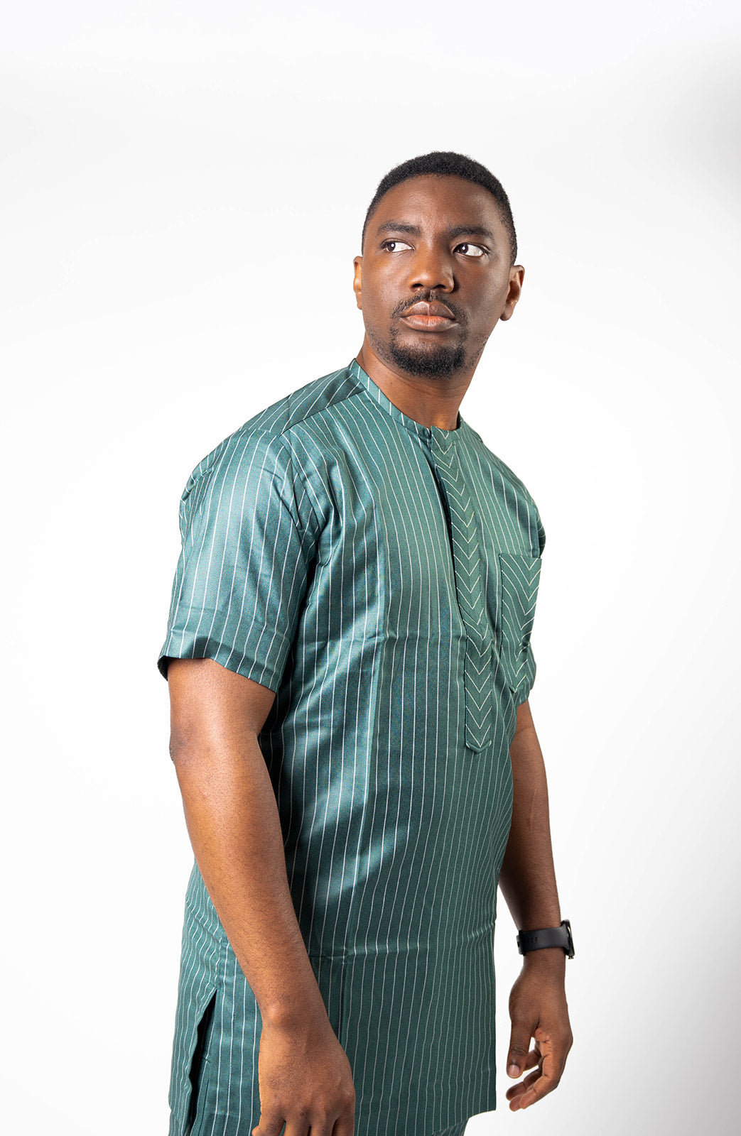 Green and White Kaftan with Short Sleeves